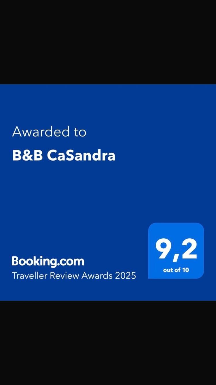 B&B Casandra 福伦丹 外观 照片